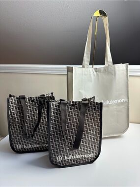Lululemon Athletica Set of 3 Reusable Shopping Totes Bags New